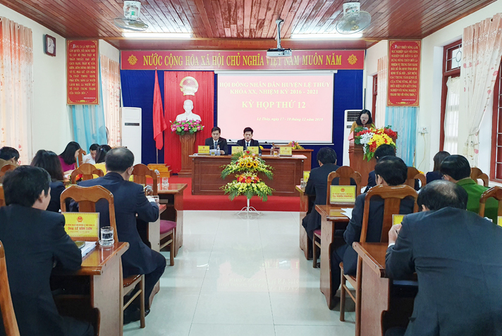 HĐND huyện Lệ Thủy, Bố Trạch và Minh Hóa: Tổ chức kỳ họp cuối năm