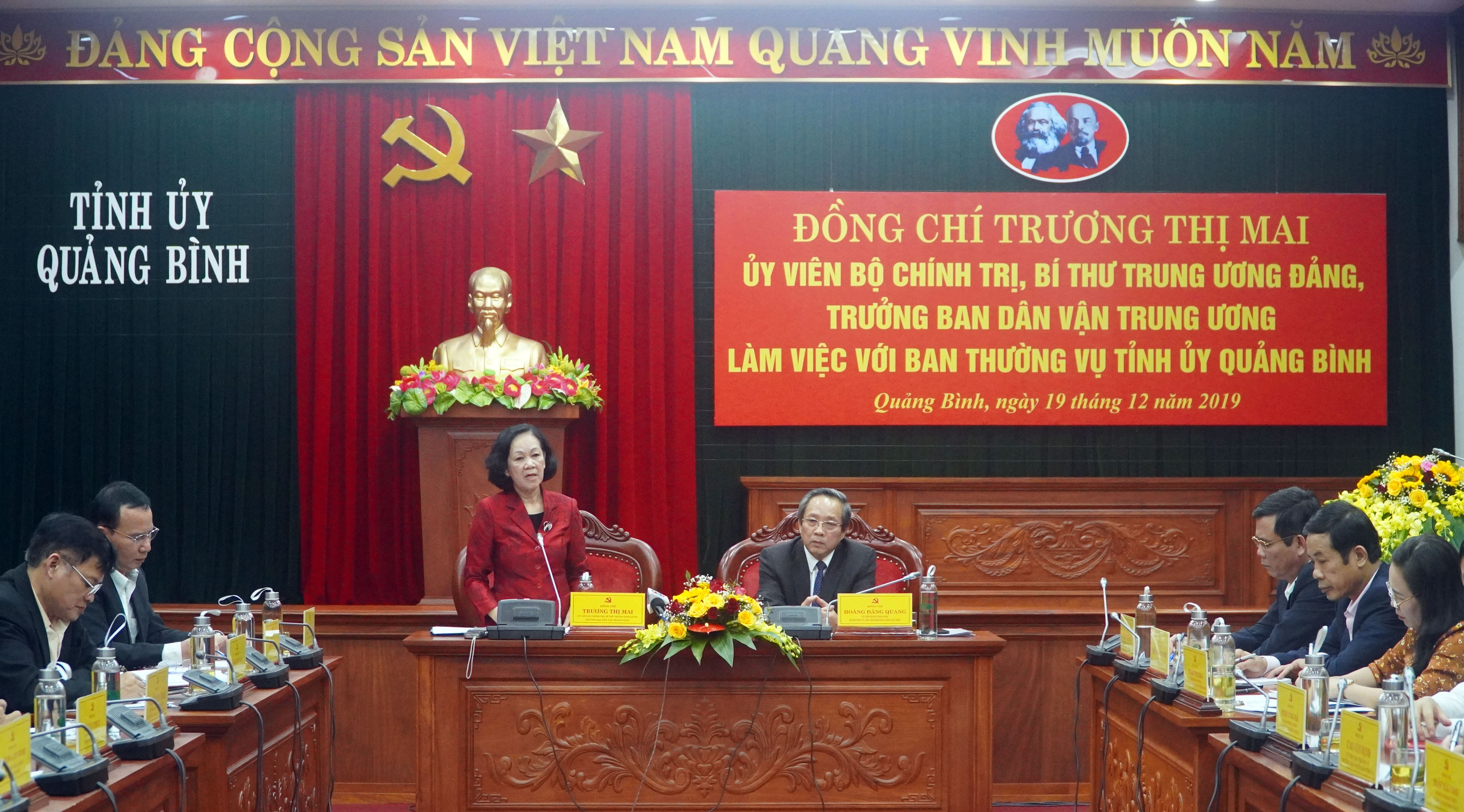 Quảng Bình tiếp tục phát huy truyền thống đoàn kết, bản lĩnh, tự tin để phát triển bền vững