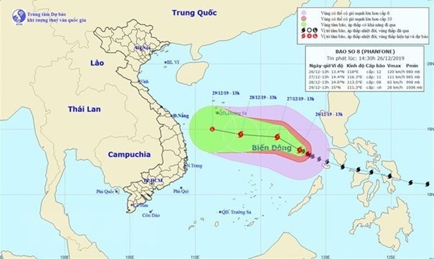 Bão số 8 ở Biển Đông giật tăng lên cấp 15, sóng cao đến 9 mét