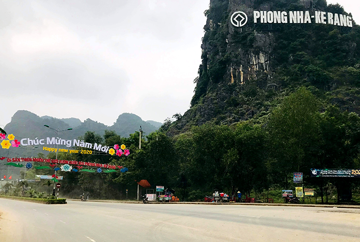 Đến Phong Nha, chào năm mới