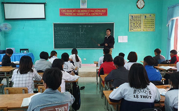 Lớp học đặc biệt cho học sinh vùng cao