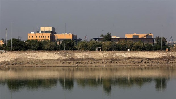 Iraq: Căn cứ không quân có lính Mỹ bị trúng tên lửa