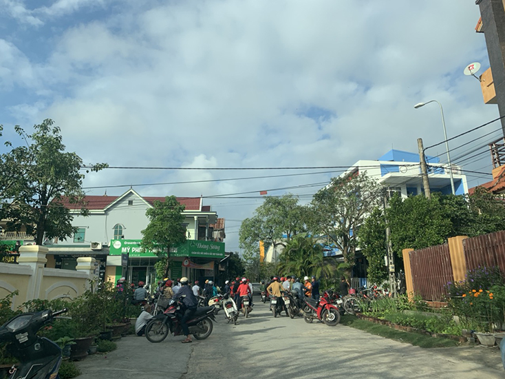Nam thanh niên chết trong tư thế treo cổ, tay bị trói