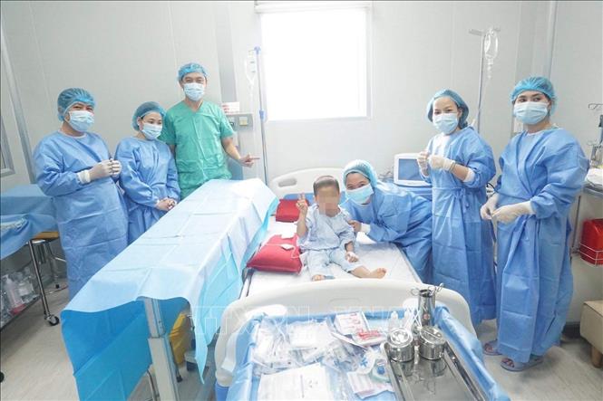 Thực hiện thành công ca ghép tế bào gốc đầu tiên tại miền Trung - Tây Nguyên