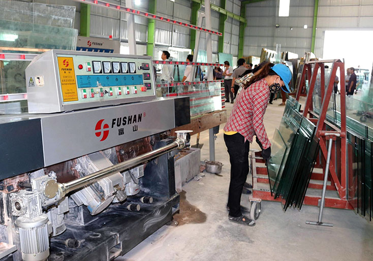 Tăng tốc phát triển ngành công nghiệp theo hướng hiện đại