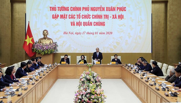 Thủ tướng gặp mặt đại diện tổ chức chính trị-xã hội và hội quần chúng