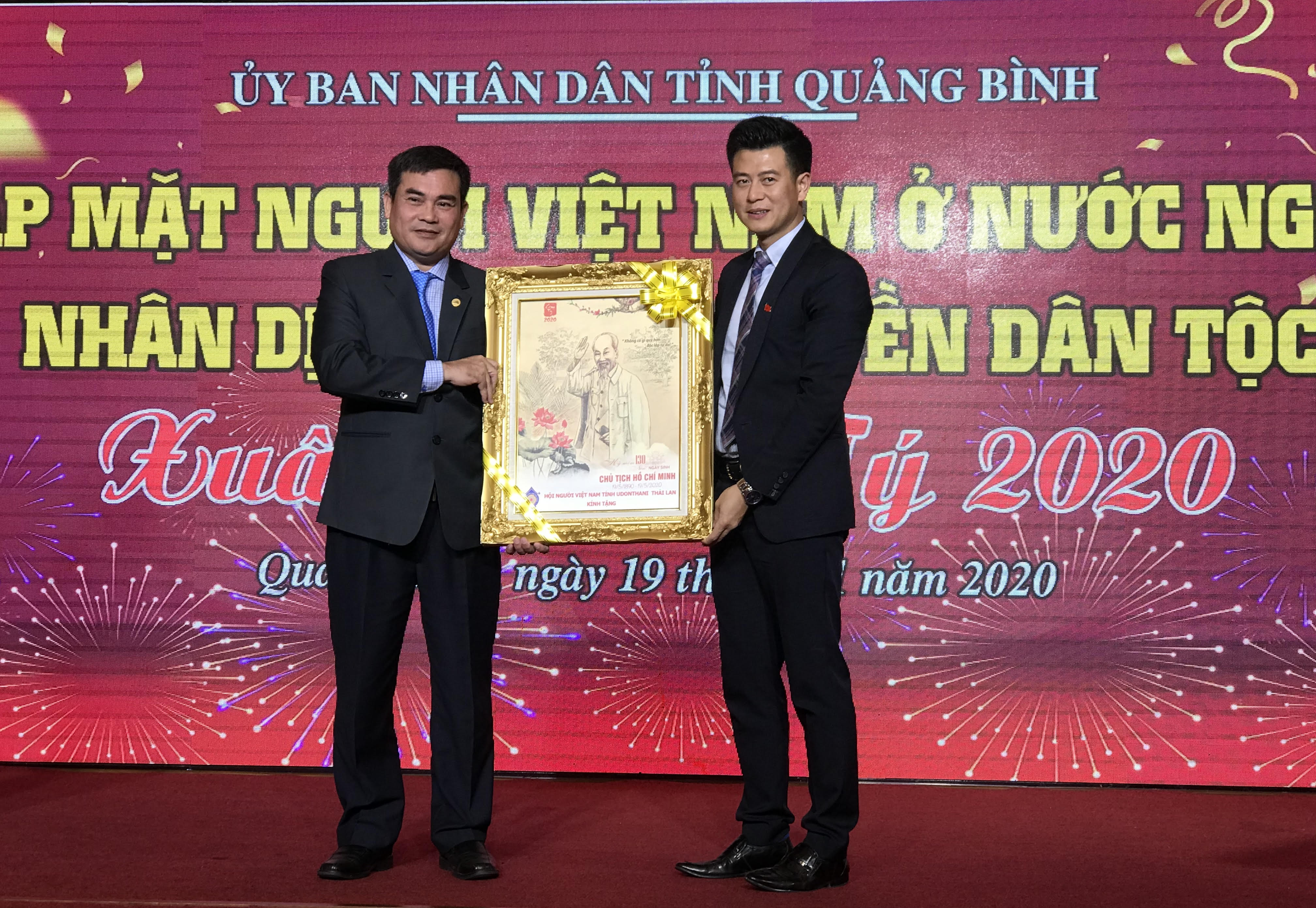 Gặp mặt kiều bào Quảng Bình về quê đón Tết Canh Tý 2020