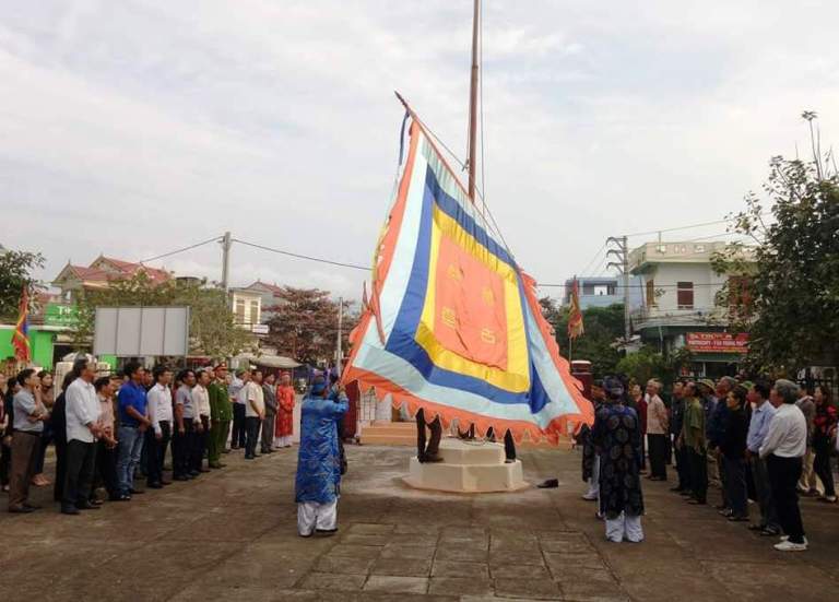 Giỗ tổ, thượng cờ đón xuân Canh Tý, nét đẹp làng văn hóa Cảnh Dương