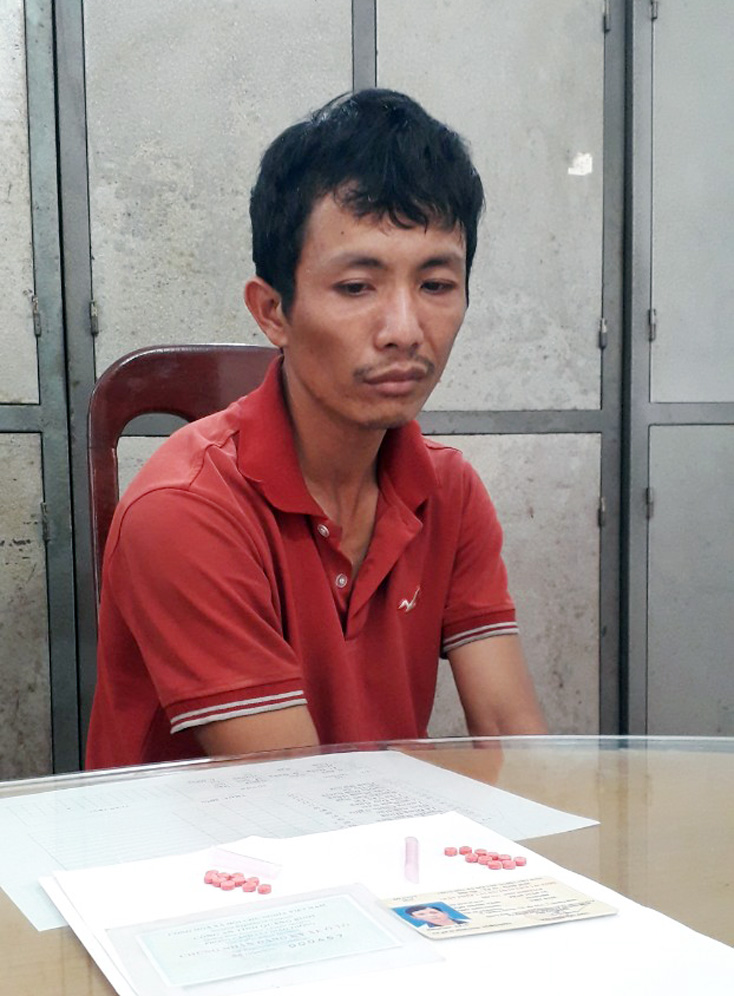 Dừng xe tải kiểm tra, phát hiện ma túy