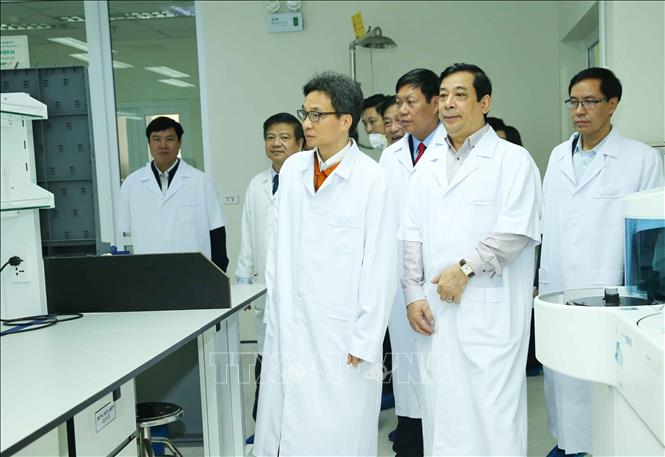 Phó Thủ tướng Vũ Đức Đam chủ trì họp khẩn phòng chống dịch bệnh viêm đường hô hấp cấp nCoV
