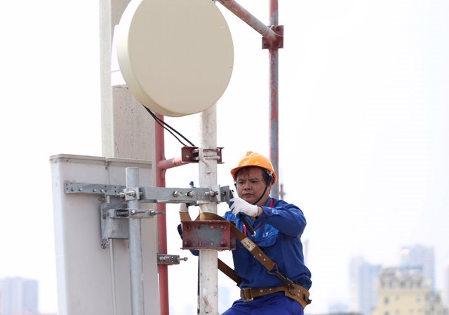 Sẵn sàng công nghệ, thiết bị và thương mại hóa 5G