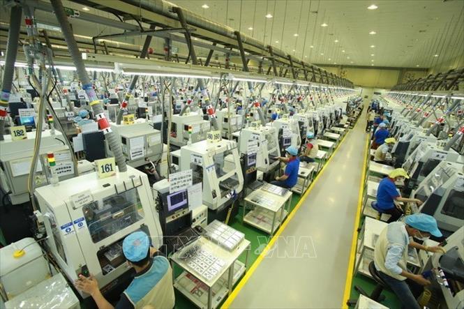 Ấn tượng quốc tế về ba thập kỷ tăng trưởng liên tục của kinh tế Việt Nam
