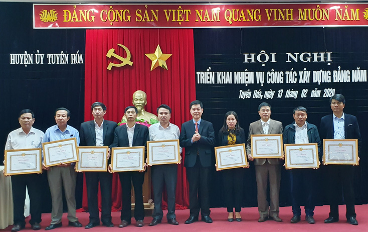 Tuyên Hóa: Triển khai nhiệm vụ công tác xây dựng Đảng năm 2020