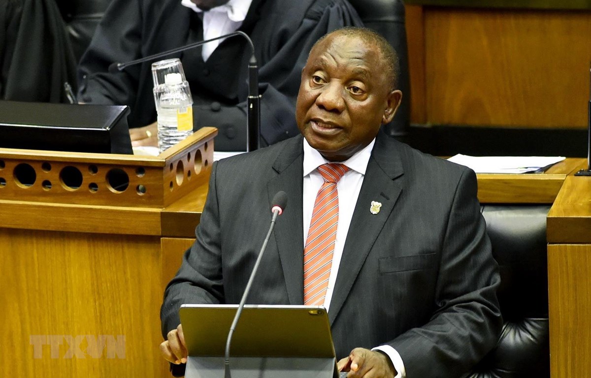 Tổng thống Nam Phi Cyril Ramaphosa đọc thông điệp quốc gia