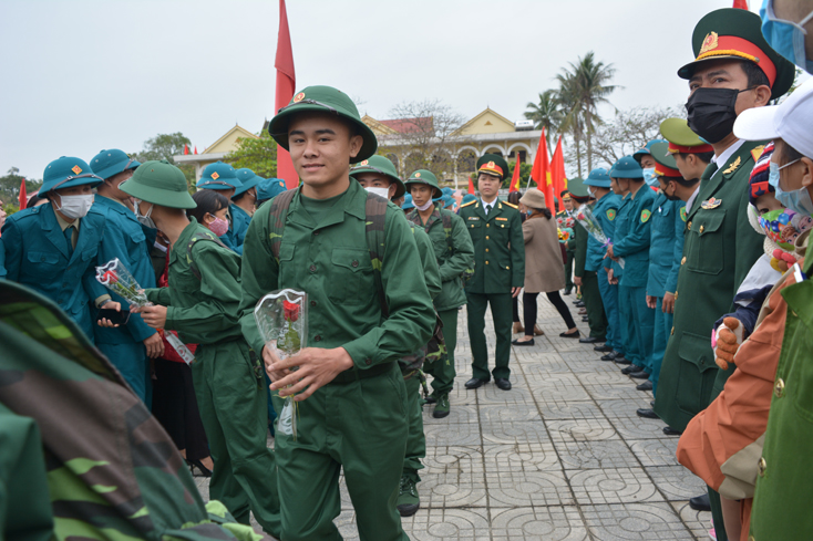 Mùa xuân Tổ quốc gọi lên đường