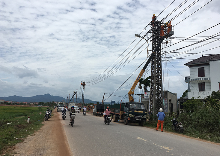Điện lực Đồng Hới: Nâng cao độ tin cậy cung cấp điện