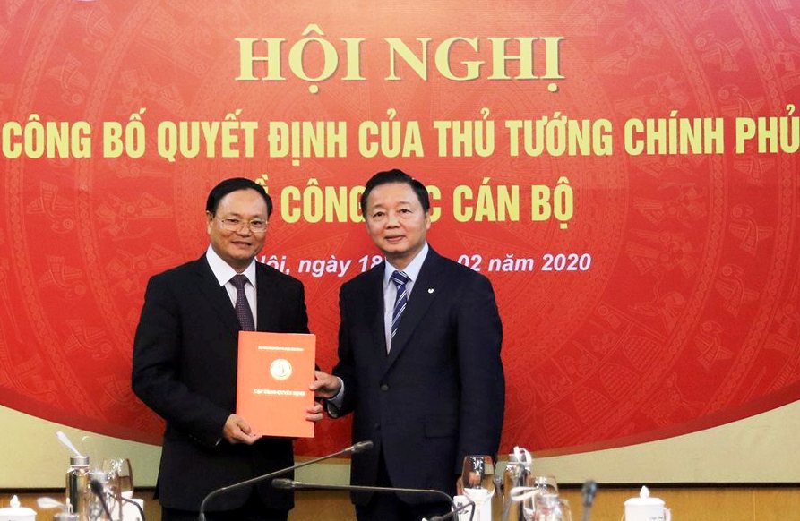 Công bố quyết định của Thủ tướng Chính phủ về công tác cán bộ