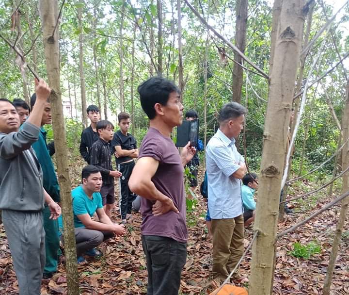 Minh Hóa: Phát hiện một người đàn ông chết trong tư thế treo cổ
