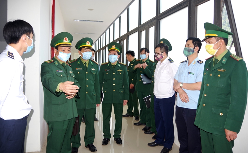 Kiểm tra công tác phòng chống dịch Covid-19 tại cửa khẩu quốc tế Cha Lo