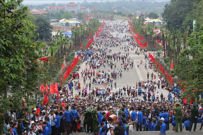 Không tổ chức phần hội trong Giỗ Tổ Hùng Vương-Lễ hội Đền Hùng