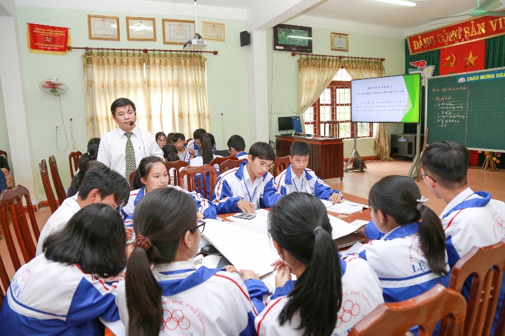Quyết tâm giữ vững vị trí dẫn đầu các trường THPT không chuyên tỉnh Quảng Bình