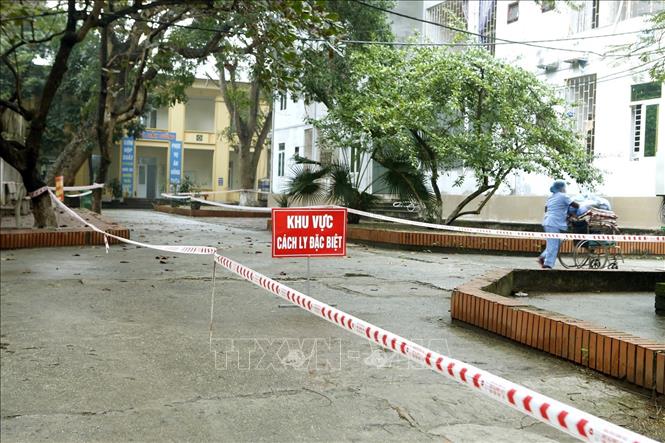 Thông báo kết luận của Bộ Chính trị về công tác phòng, chống dịch bệnh COVID-19