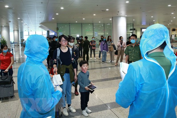 Bộ Ngoại giao khuyến cáo công dân hạn chế xuất, nhập cảnh