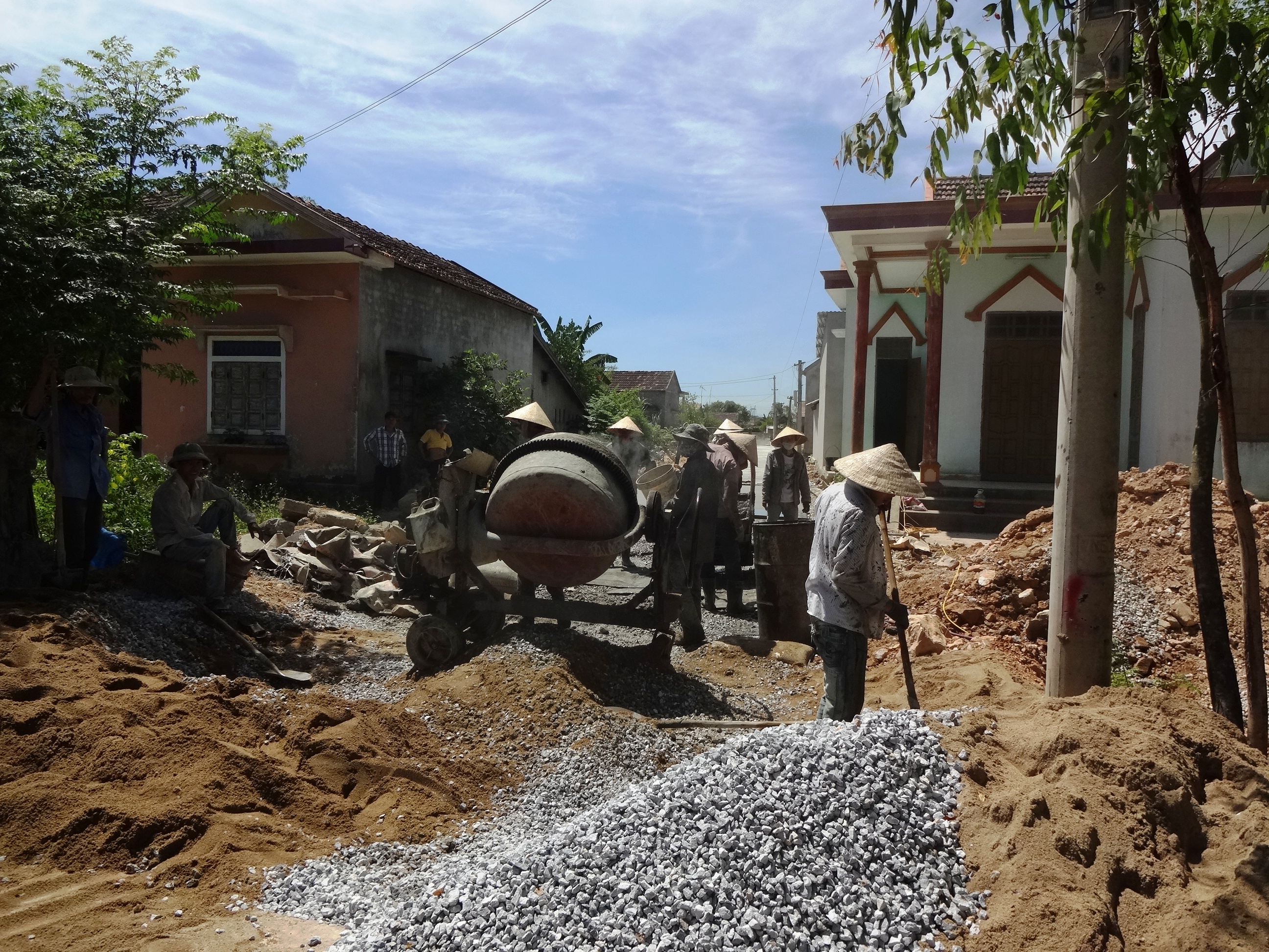 Nâng cao vai trò của phụ nữ trong xây dựng nông thôn mới
