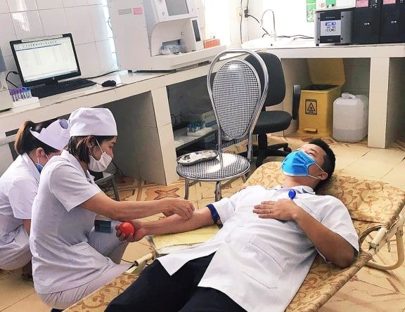 Hiến máu cứu sống sản phụ giữa mùa dịch Covid-19