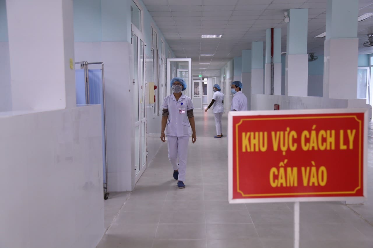 Thêm 8 trường hợp liên quan đến Bệnh viện Bạch Mai âm tính với SARS-CoV-2