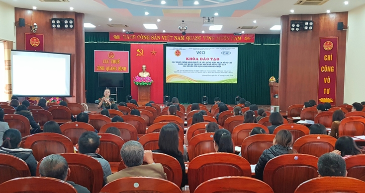 Tập trung chuẩn bị đại hội Đảng các cấp