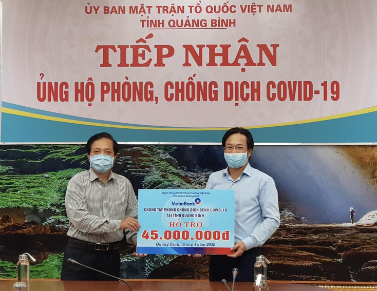 Ủy ban MTTQVN các cấp: Tiếp nhận ủng hộ phòng, chống dịch bệnh Covid-19