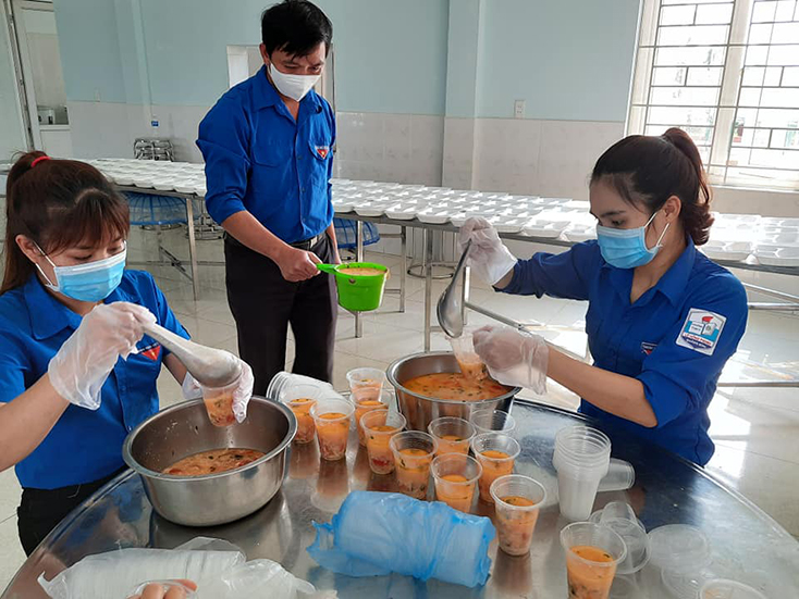 Việc gì khó có thanh niên!