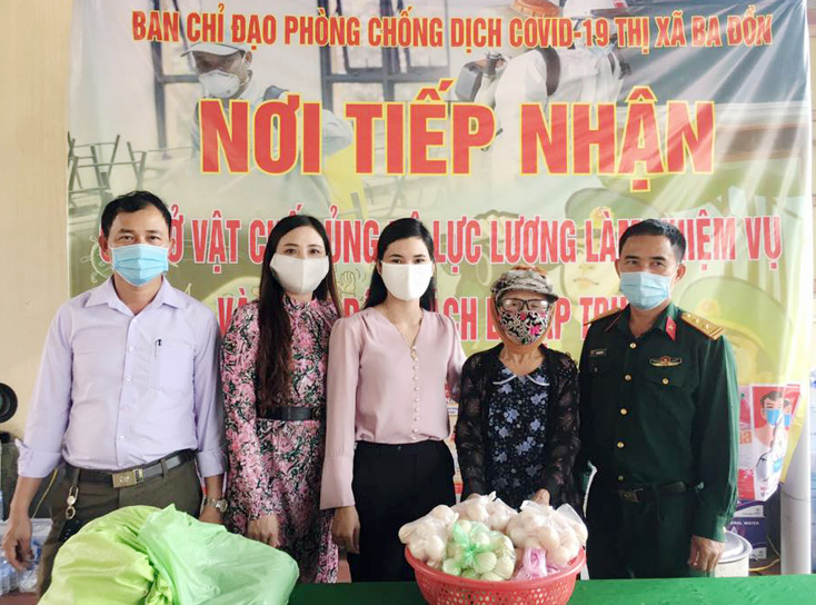 Ủng hộ tiền, vật chất trị giá hơn 1,2 tỷ đồng