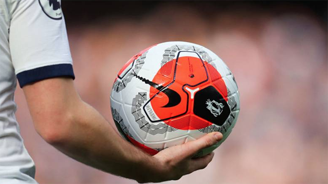 Premier League, Serie A đang học theo V-League?