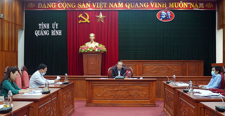 Thường trực HĐND tỉnh họp giải quyết các vấn đề phát sinh giữa 2 kỳ họp