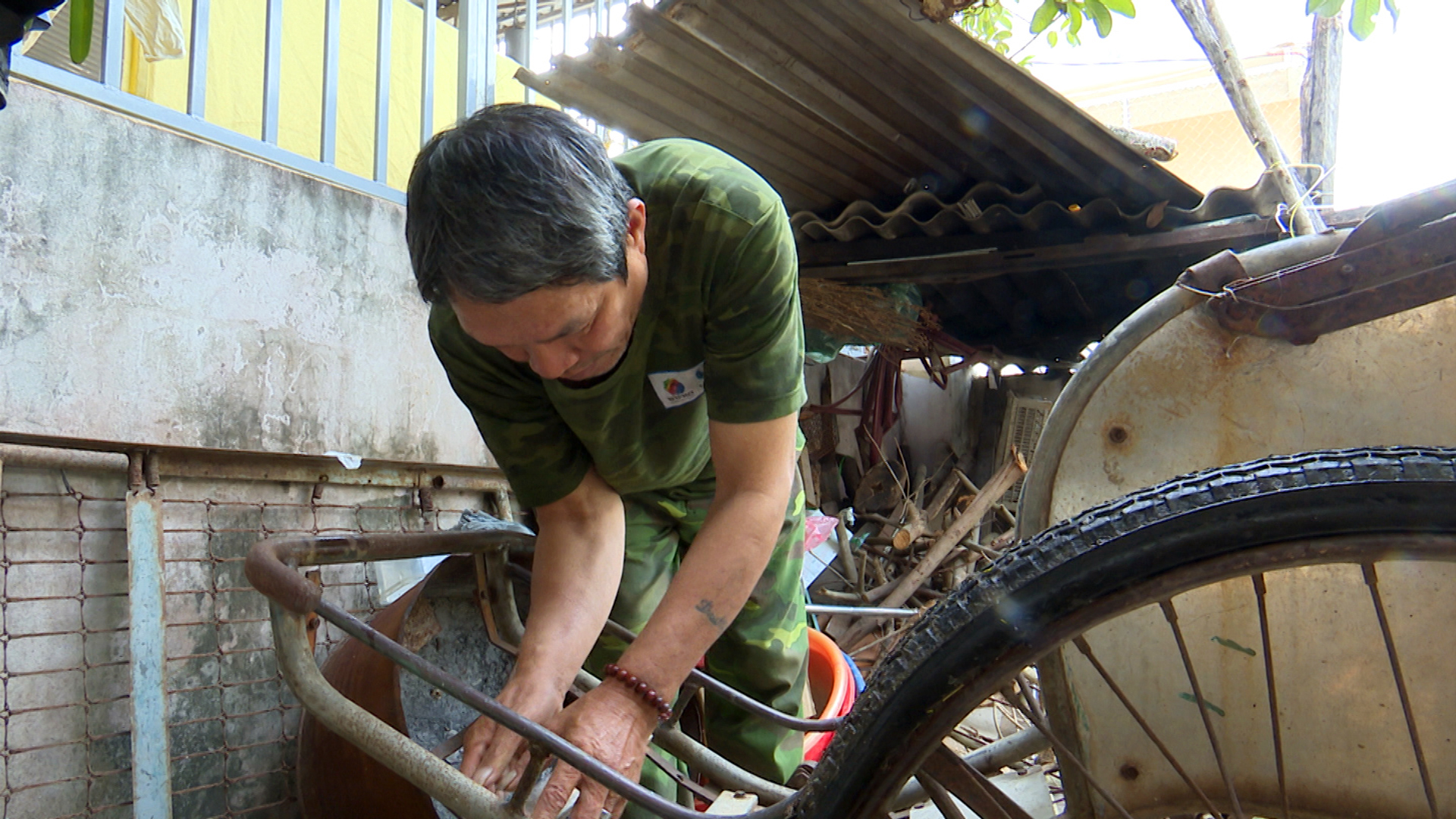 Để "không ai bị bỏ lại phía sau"
