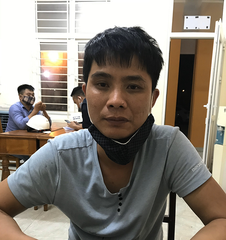 Bắt 15 đối tượng đánh bạc bằng hình thức "cua bầu"