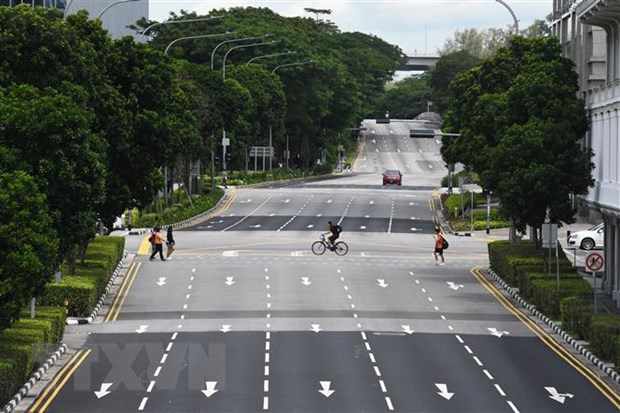 Singapore kéo dài thời gian giãn cách xã hội thêm 4 tuần