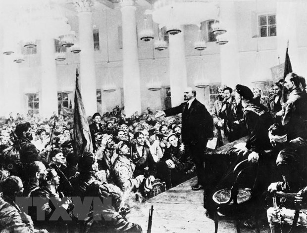 V.I.Lenin với những cống hiến vĩ đại vì sự tiến bộ của nhân loại