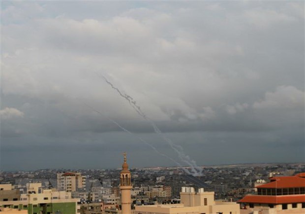 Israel tấn công các vị trí Hamas đáp trả vụ phóng rocket từ Gaza