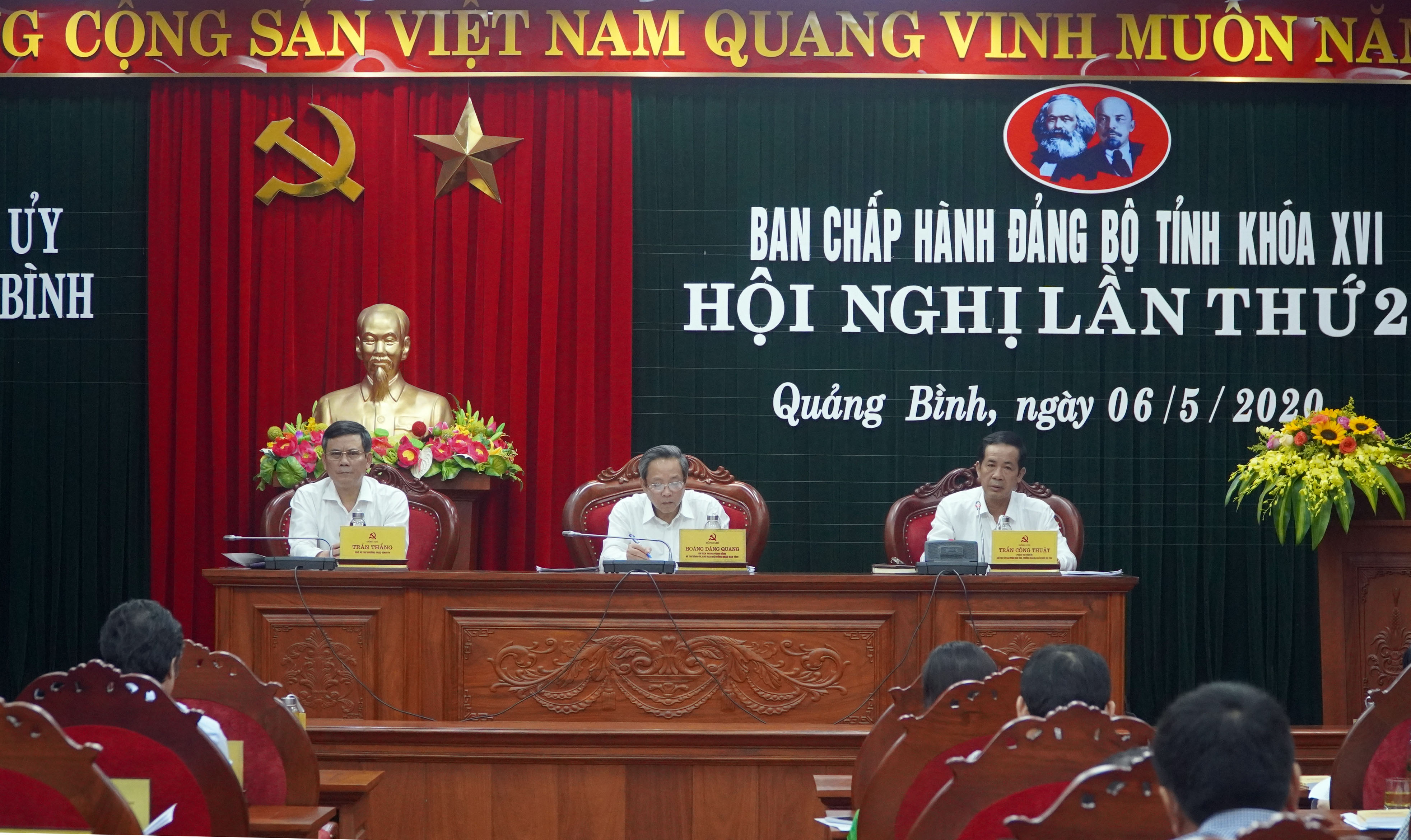 Nỗ lực phấn đấu, khắc phục khó khăn, tổ chức thực hiện thắng lợi các nhiệm vụ đã đề ra (*)
