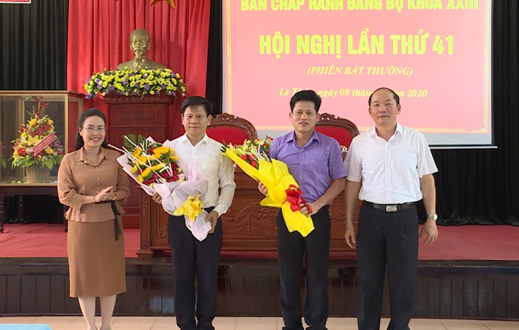 Đồng chí Lê Vĩnh Thế được bầu giữ chức Bí thư Huyện ủy Lệ Thủy