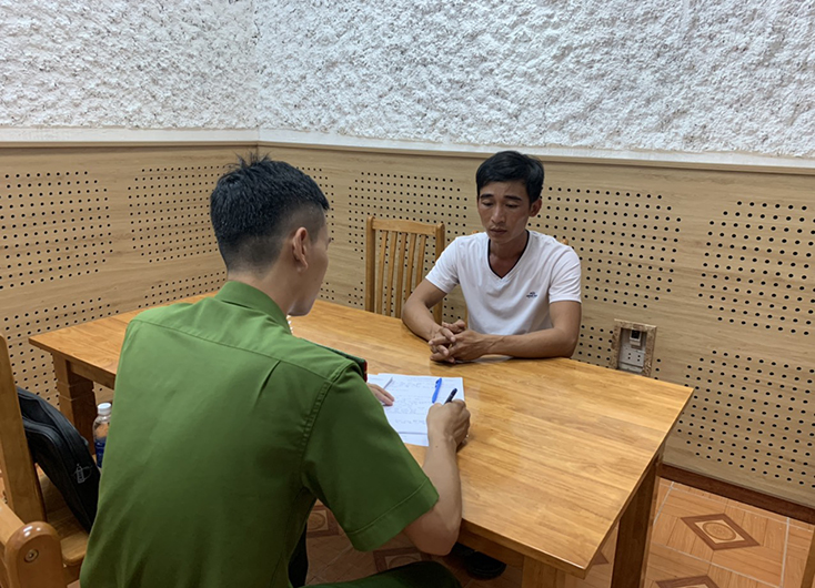 Khởi tố đối tượng khai thác cát trái phép trên sông Long Đại