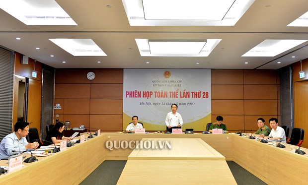 Phiên họp toàn thể lần thứ 28 Ủy ban Pháp luật của Quốc hội