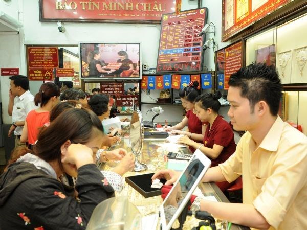 Giá vàng trong nước giảm 150.000 đồng nhưng vẫn neo ở mức cao
