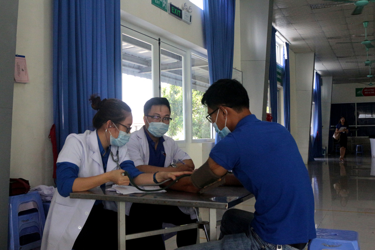 Ngày hội Thầy thuốc trẻ làm theo lời Bác