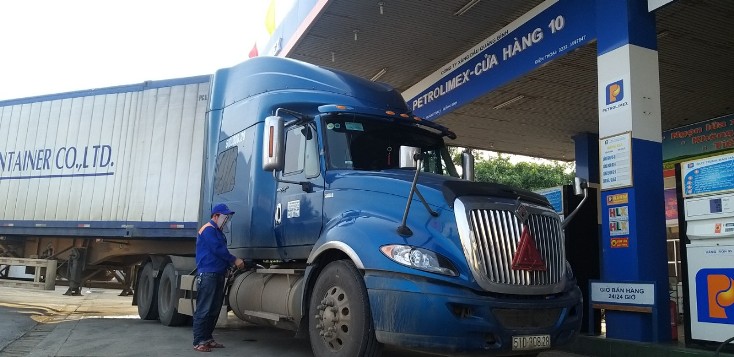 Quyết tâm biến thách thức thành cơ hội phát triển