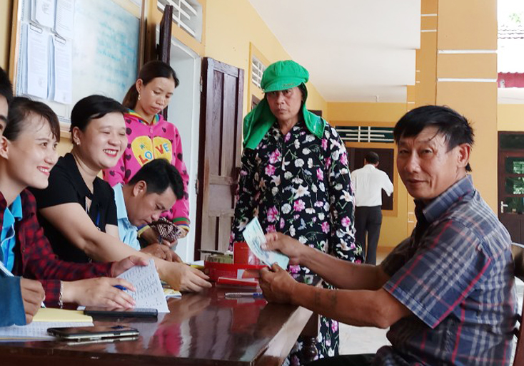 Chi trả 22,3 tỷ đồng hỗ trợ đợt 1 cho các đối tượng gặp khó khăn do đại dịch Covid-19