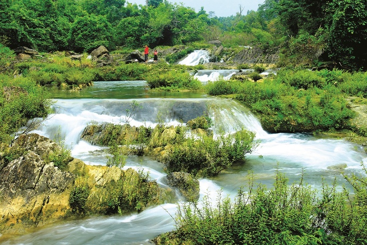 Vẻ đẹp thác Mơ
